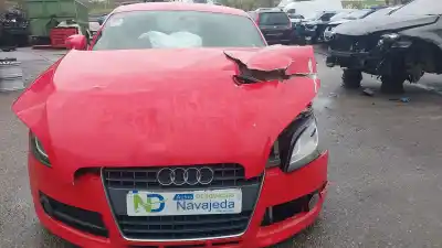 Veicolo di demolizione AUDI TT (8J3)  dell'anno 2010 alimentato BWA