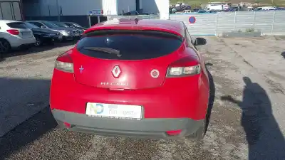 Veículo de Sucata renault megane iii coupé (dz0/1_) 1.6 16v (dz0u, dz1b, dz1h) do ano 2009 alimentado k4m 858