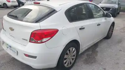 Sloopvoertuig chevrolet cruze fastback (j305) 1.6 van het jaar 2011 aangedreven f16d4