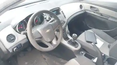 Sloopvoertuig chevrolet cruze fastback (j305) 1.6 van het jaar 2011 aangedreven f16d4