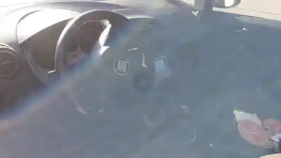 Veículo de Sucata seat altea (5p1) 1.6 do ano 2005 alimentado bgu,bse,bsf,ccsa