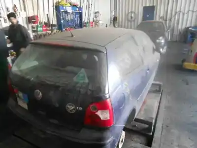 Veicolo di demolizione volkswagen polo (9n1) trendline dell'anno 2001 alimentato azq