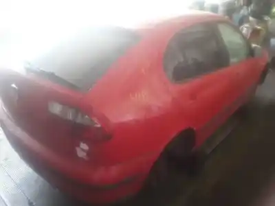 Утилизация автомобиля seat leon (1m1) 1.6 16 v года 2002 питание azd