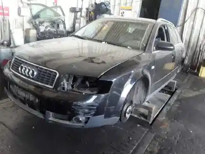 Veículo de Sucata AUDI A4 AVANT (8E) 1.9 TDI (96kW) do ano 2003 alimentado AVF