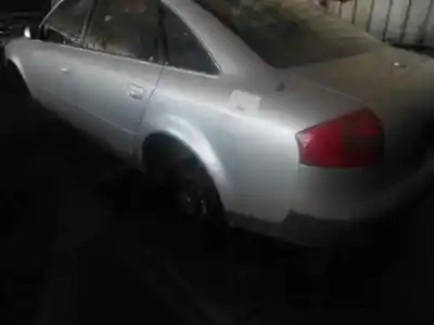Veículo de Sucata audi a6 berlina (4b2) 2.5 v6 24v tdi do ano 2001 alimentado ake