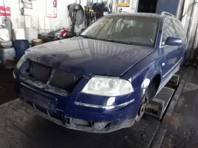 Scrapping Vehicle volkswagen passat b5.5 variant (3b6) 2.5 tdi of the year 2003 powered akn