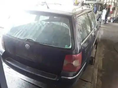 Scrapping Vehicle volkswagen passat b5.5 variant (3b6) 2.5 tdi of the year 2003 powered akn