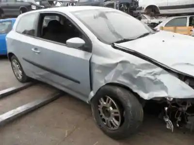 Scrapping Vehicle fiat                                               stilo (192)                                                                                                                                                                                                                                                1.9 jtd / 1.9 jtd 115 active of the year 2002 powered 192a1.000