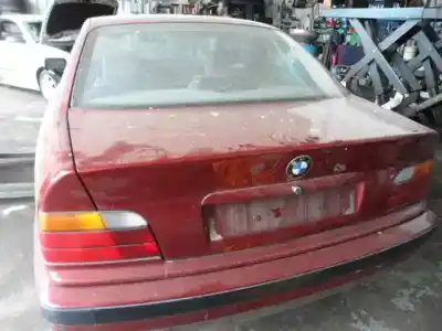 Veículo de Sucata bmw serie 3 coupe (e36) 2.0 24v do ano 1993 alimentado 206s1