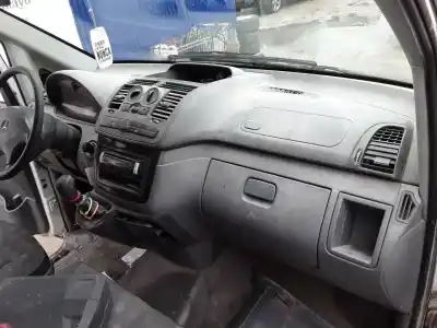 Verschrottungsfahrzeug mercedes-benz vito (w639) basic, combi 2.1 cdi cat 88 cv / 65 kw des jahres 2006 angetrieben 646983