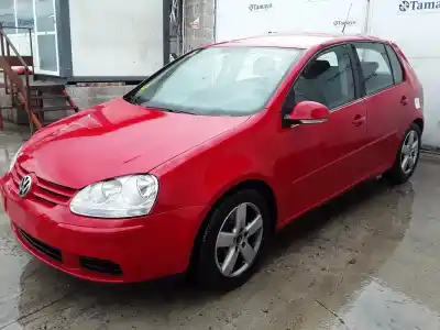 Veículo de Sucata volkswagen golf v berlina (1k1) 2.0 tdi do ano 2006 alimentado bkd