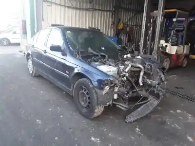 Veículo de Sucata bmw serie 3 berlina (e46) 318d do ano 2000 alimentado 204d1