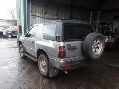 Veicolo di demolizione opel frontera a sport dell'anno 1995 alimentato 4jb1