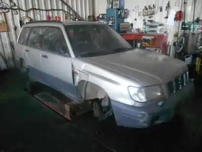 Veicolo di demolizione subaru forester s10 (sf) 2.0 cat dell'anno 2001 alimentato ej20