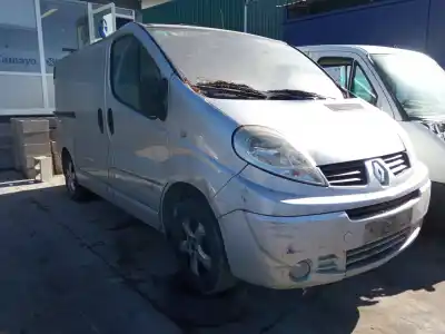 Veículo de Sucata RENAULT TRAFIC COMBI (AB 4.01) 2.0 dCi Diesel FAP CAT do ano 2007 alimentado M9R780