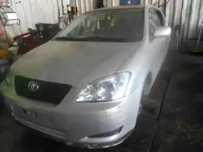 Vehicul casat toyota corolla (e12) 1.6 16v al anului 2002 alimentat 3zzfe