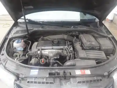 Veículo de Sucata audi a3 sportback (8p) 2.0 tdi ambiente do ano 2006 alimentado bkd