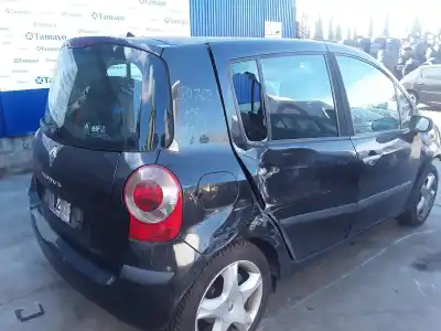 Veículo de Sucata renault modus 1.5 dci diesel do ano 2004 alimentado k9k750