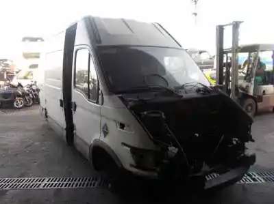 Здавання транспортного засобу IVECO DAILY COMBI 1989 -> 35 - 8 Combi року 2003 потужний F1AE0481B