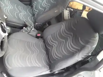 Vehicul casat bmw mini (r50,r53) 1.6 16v cat al anului 2003 alimentat w10b16a