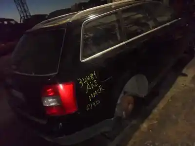 Scrapping Vehicle audi a4 avant (8e) 2.5 tdi quattro (132kw) of the year 2002 powered ake