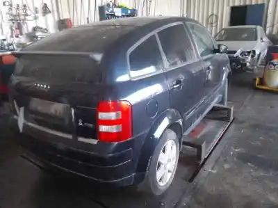Veicolo di demolizione audi a2 (8z) 1.6 fsi dell'anno 2003 alimentato bad