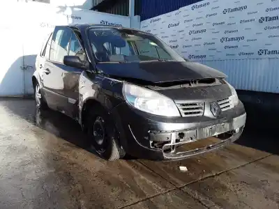 Здавання транспортного засобу RENAULT SCÉNIC II (JM0/1_) 1.9 dCi року 2005 потужний F9Q804