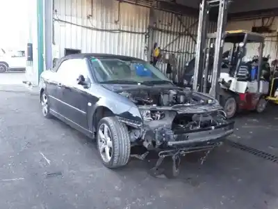 Sloopvoertuig SAAB 9-3 CABRIO 2.0 van het jaar 2004 aangedreven B207L
