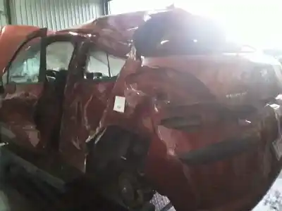 Veículo de Sucata PEUGEOT 308 1.6 HDi FAP CAT (9HZ / DV6TED4) do ano 2009 alimentado 9HZ