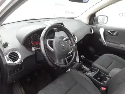 Veículo de Sucata renault koleos 2.0 dci diesel fap cat do ano 2009 alimentado m9r830