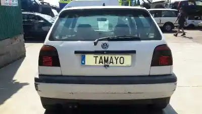 Veículo de Sucata volkswagen golf iii berlina (1h1) 1.6 do ano 1996 alimentado aft
