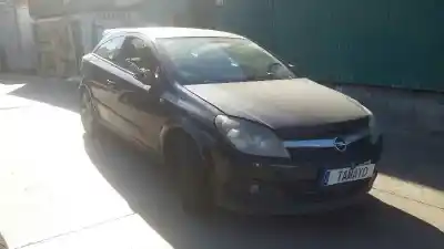 Sloopvoertuig opel astra gtc 1.9 cdti van het jaar 2006 aangedreven z19dt