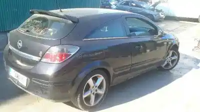 Sloopvoertuig opel astra gtc 1.9 cdti van het jaar 2006 aangedreven z19dt