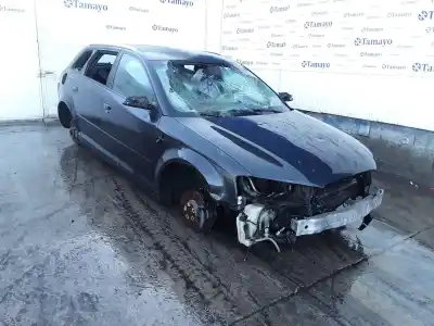 Veículo de Sucata AUDI A3 SPORTBACK (8P) * do ano 2005 alimentado AXX