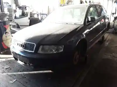 Veicolo di demolizione audi a4 avant (8e) 2.5 tdi quattro (132kw) dell'anno 2004 alimentato ake