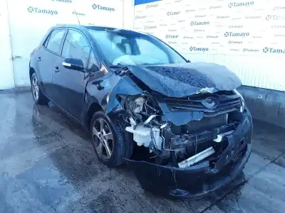 Здавання транспортного засобу toyota auris (_e15_) 1.4 d-4d (nde150_) року 2011 потужний 1nd