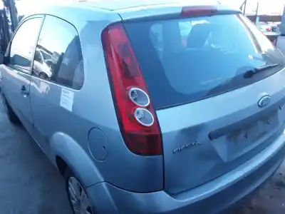 Veículo de Sucata ford fiesta (cbk) 1.6 tdci cat do ano 2006 alimentado hhjb
