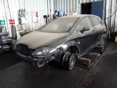 Veículo de Sucata SEAT LEON (1P1) 1.9 TDI do ano 2006 alimentado BXE