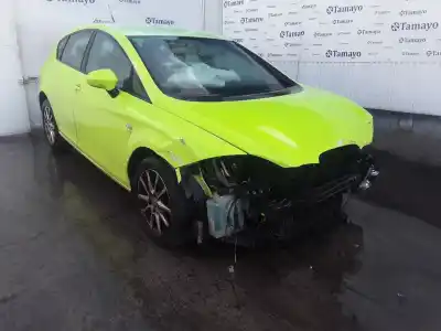 Scrapping Vehicle SEAT LEON (1P1) 2.0 TDI 16V of the year 2009 powered BKD