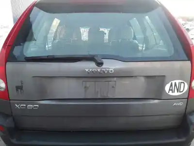 Veicolo di demolizione volvo xc90 2.5 t (7 asientos) dell'anno 2004 alimentato b5254t2