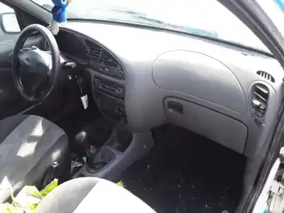 Veicolo di demolizione ford courier 1.8d dell'anno 2000 alimentato rtj