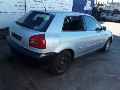 Здавання транспортного засобу audi a3 (8l) 1.6 ambiente року 2000 потужний aeh