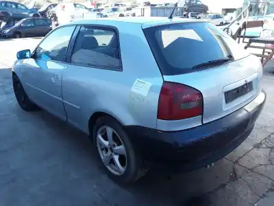 Здавання транспортного засобу audi a3 (8l) 1.6 ambiente року 2000 потужний aeh