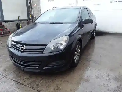 Veicolo di demolizione opel astra gtc 1.7 16v cdti dell'anno 2005 alimentato z17dth