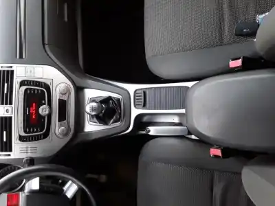 Veicolo di demolizione ford kuga (cbv) 2.0 tdci cat dell'anno 2010 alimentato ufda