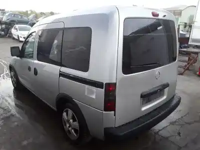 Sloopvoertuig opel combo corsa c van het jaar 2006 aangedreven z13dt