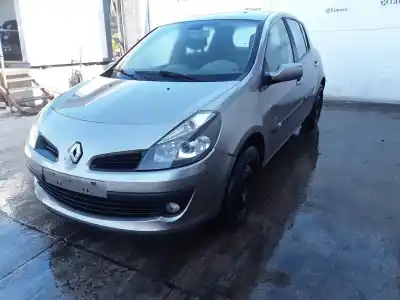 Veículo de Sucata renault clio iii (2005-0) 1.5 dci diesel cat do ano 2008 alimentado k9k768
