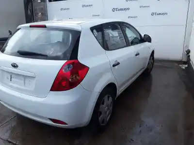 Veicolo di demolizione kia cee´d 1.4 cat dell'anno 2008 alimentato g4fa