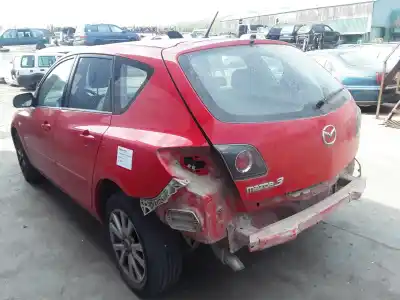 Veículo de Sucata mazda 3 berlina (bk) 1.6 cd diesel cat do ano 2007 alimentado y6