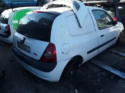 Здавання транспортного засобу RENAULT CLIO II FASE II (B/CB0) року 2005 потужний K9K704